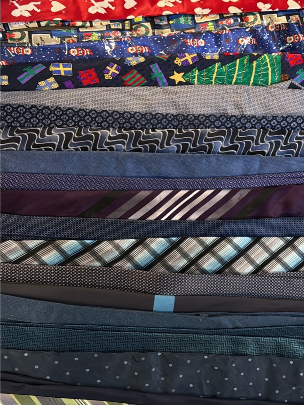 Men’s Tie Pack - Multi-Color Patterns - Picture 2 of 2